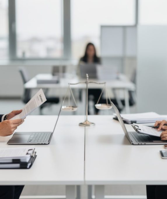découvrez une comparaison détaillée entre captain contrat et legalplace pour choisir la meilleure solution juridique adaptée à vos besoins professionnels.
